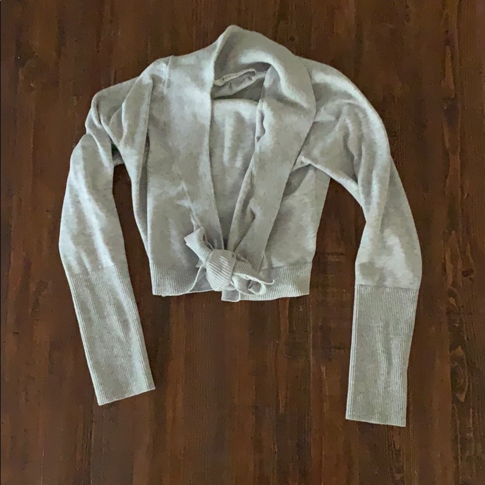 Grey crop athleta tie sweater